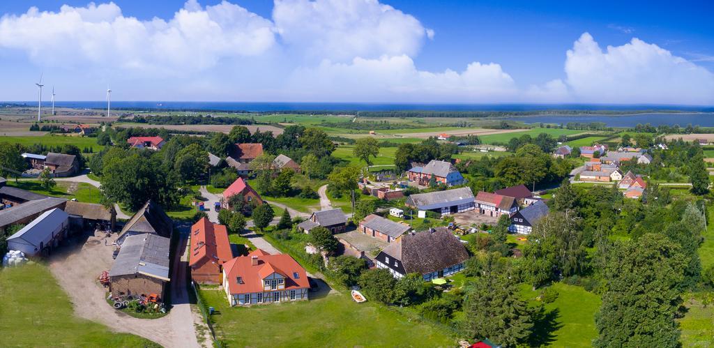 Nad Morzem I Jeziorem Dworek Kopań Exterior foto